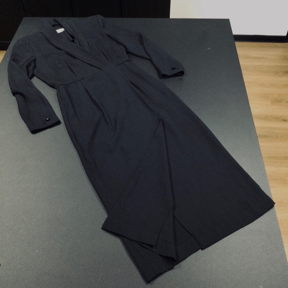 Vintage Women's Liz Claiborne Black Dress Size 4